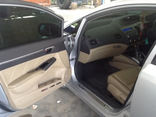 Honda civic 1.8 i-vtec AT รถบ้านมือเดียว Honda civic 1.8 i-vtec AT รถบ้านมือเดียว