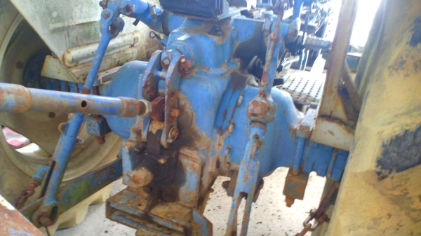 รถไถฟอร์ต ๖๖๑๐ ขับเคลื่อนสี่ล้อ คานคาราโร เดิม ๆ ทั้งคัน เอกสารอินวอยล์