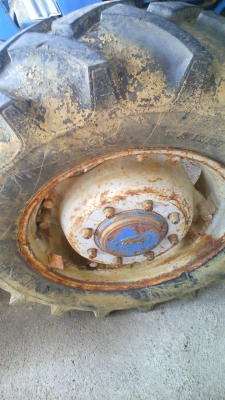 รถไถฟอร์ต ๖๖๑๐ ขับเคลื่อนสี่ล้อ คานคาราโร เดิม ๆ ทั้งคัน เอกสารอินวอยล์