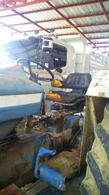 รถไถฟอร์ต ๖๖๑๐ ขับเคลื่อนสี่ล้อ คานคาราโร เดิม ๆ ทั้งคัน เอกสารอินวอยล์