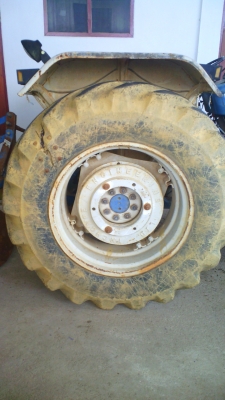 รถไถฟอร์ต ๖๖๑๐ ขับเคลื่อนสี่ล้อ คานคาราโร เดิม ๆ ทั้งคัน เอกสารอินวอยล์