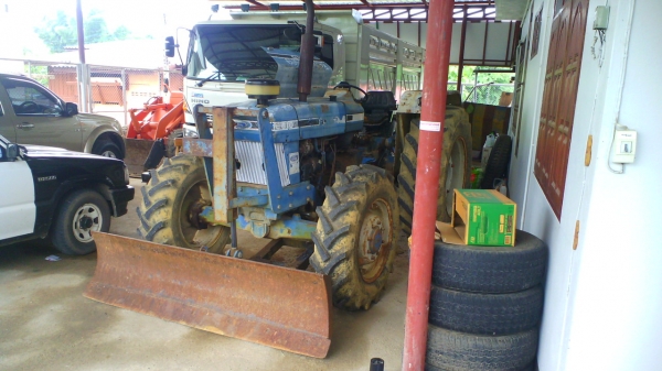 รถไถฟอร์ต ๖๖๑๐ ขับเคลื่อนสี่ล้อ คานคาราโร เดิม ๆ ทั้งคัน เอกสารอินวอยล์