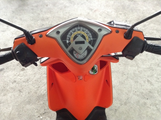 อยู่บางแสนคับ มีโอไฟคู่ รุ่นท็อปล้อแม็ก ปี52 รถเครื่องดีคับ ทะเบียนครบ ภาษีไม่หมด