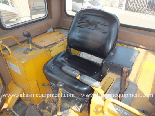 รถแทรคเตอร์ D5H S/N 2SD002XX นำเข้า บจก.สหสินอีควิปเม้นท์ โทร.081-5851880, 02-5168100-1 www.sahasinequipment.com