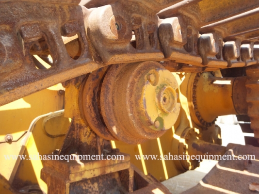 รถแทรคเตอร์ D5H S/N 2SD002XX นำเข้า บจก.สหสินอีควิปเม้นท์ โทร.081-5851880, 02-5168100-1 www.sahasinequipment.com