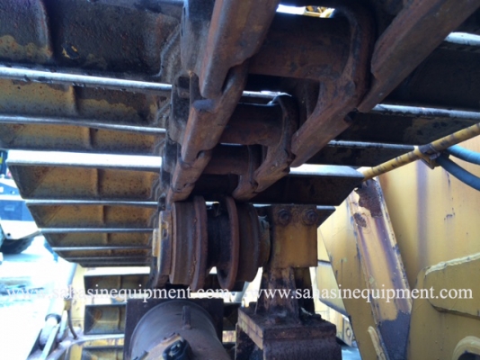 รถแทรคเตอร์ D5H S/N 2SD002XX นำเข้า บจก.สหสินอีควิปเม้นท์ โทร.081-5851880, 02-5168100-1 www.sahasinequipment.com