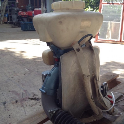 เครื่องฉีดยาแบบสะพายหลัง (เก่าญี่ปุ่น) สภาพดีพร้อมใช้งาน มีหลายรุ่น-ยี่ห้อให้เลือกคะ เครื่องฉีดยาแบบสะพายหลัง (เก่าญี่ปุ่น) สภาพดีพร้อมใช้งาน มีหลายรุ่น-ยี่ห้อให้เลือกคะ