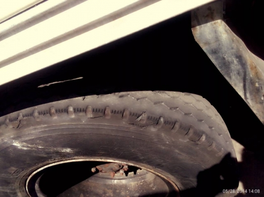 ขาย10ล้อ hino F18 ไม่รวมตู้ เครื่อง HO7C หัว sumo FL227 185 แรงม้า ยาว 6.5 เมตร ขาย10ล้อ hino F18 ไม่รวมตู้ เครื่อง HO7C หัว sumo FL227 185 แรงม้า ยาว 6.5 เมตร