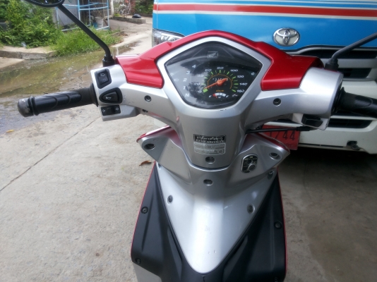 ขายครับเวฟ110i (สต๊าทมือ) เครื่องเดิมๆรถพล่อมใช้ครับ ขายครับเวฟ110i (สต๊าทมือ) เครื่องเดิมๆรถพล่อมใช้ครับ