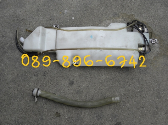 ขายชุดกระป๋องฉีดน้ำฝน NISSAN URVAN E24