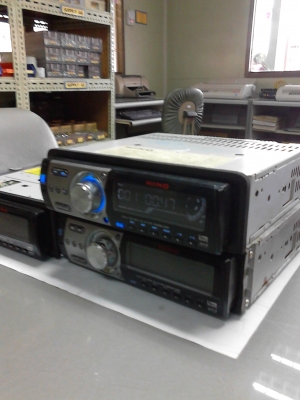 ขายเครื่องเล่น CAR CD MP3 PLAYER ยี่ห้อ HINO สนใจซื้อติดต่อ.081-427-3941 ขายเครื่องเล่น CAR CD MP3 PLAYER ยี่ห้อ HINO สนใจซื้อติดต่อ.081-427-3941