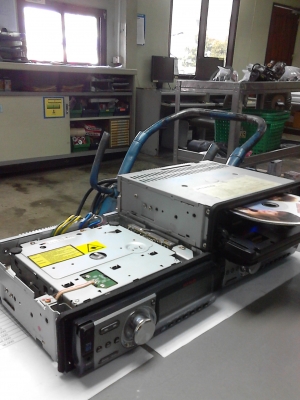 ขายเครื่องเล่น CAR CD MP3 PLAYER ยี่ห้อ HINO สนใจซื้อติดต่อ.081-427-3941 ขายเครื่องเล่น CAR CD MP3 PLAYER ยี่ห้อ HINO สนใจซื้อติดต่อ.081-427-3941