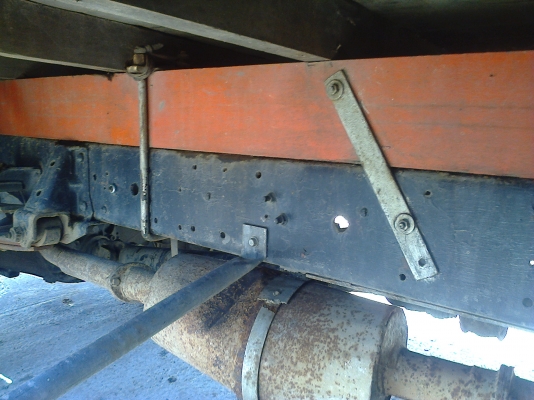 รถ อีซูซู NPR115แรงปี40สภาพพร้อมใช้งาน ทะเบียนพร้อมโอน ราคา360000บ