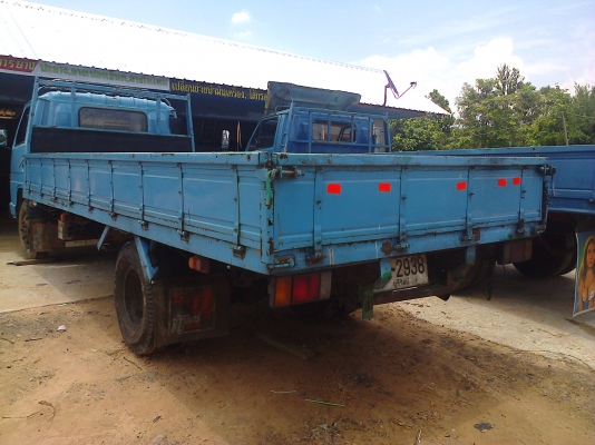 รถ อีซูซู NPR115แรงปี40สภาพพร้อมใช้งาน ทะเบียนพร้อมโอน ราคา360000บ