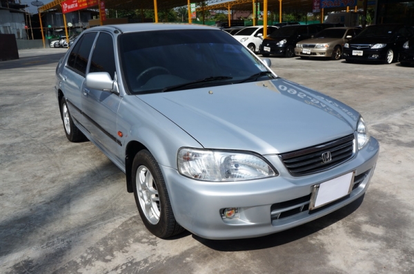 HONDA CITY ปี 2000 ขายรถสวย เกียรฺ์ AUTO ล้อMAX เครื่องเดิมๆวิ่งดี ช่วงล่างแน่น แอร์เย็นๆ กระจกไฟฟ้า พวงมาลัยพาวเวอร์ สภาพภายในสวย สีสวย การันตีรถสวย จัดไฟแนนได้ HONDA CITY ปี 2000 ขายรถสวย เกียรฺ์ AUTO ล้อMAX เครื่องเดิมๆวิ่งดี ช่วงล่างแน่น แอร์เย็นๆ กระจกไฟฟ้า พวงมาลัยพาวเวอร์ สภาพภายในสวย สีสวย การันตีรถสวย จัดไฟแนนได้