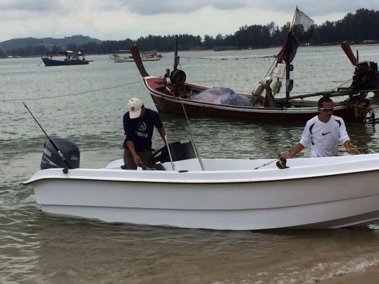 ขายเรือตกปลา 18ฟุตเล็ก www.wirotfiberboats.com ขายเรือตกปลา 18ฟุตเล็ก www.wirotfiberboats.com