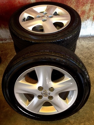 ขายล้อ Vios เดิมๆ สดๆ ใหม่ๆ ไม่ได้ใช้งานเลย แม็ก+ยาง ราคาเบาๆคร่ะ**มีรูป