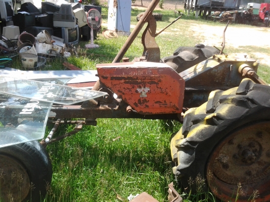 ขายตามสภาพโครงรถไถนังขับ