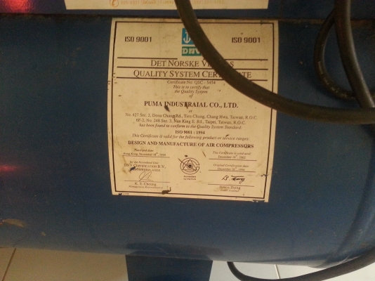 ขายปั้มลม PUMA แท้ 3สูบ 5แรง3เฟส260ลิตร ครับ ขายปั้มลม PUMA แท้ 3สูบ 5แรง3เฟส260ลิตร ครับ