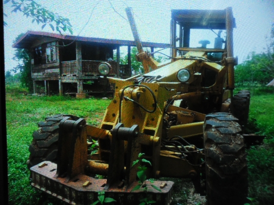 ขายรถเกรด JOHN DEERE รุ่น 772 BH 3 เพลาสวยเดิมๆเครืองดีปั้มดียางดี 6 เส้นเอกสารเล่มทะเบียน ขายรถเกรด JOHN DEERE รุ่น 772 BH 3 เพลาสวยเดิมๆเครืองดีปั้มดียางดี 6 เส้นเอกสารเล่มทะเบียน