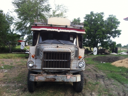 ขาย 200000 บาท หกล้อดัมพ์ ISUZU หัวยาวโบราณรุ่นแรกๆ ทะเบียนแจ้งจอดครับ