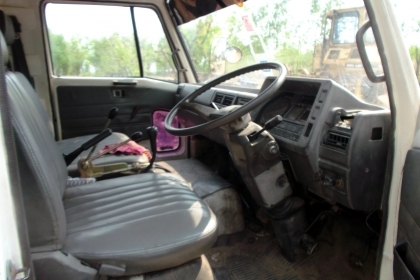 ขายด่วนรถ6ล้อHINO KM500 550,000 บาท