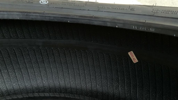 ยางใหม่ Allegro 195 55 15 ยางนำเข้า ดีกว่าใส่ยางเปอร์เซ็นต์ ยางใหม่ Allegro 195 55 15 ยางนำเข้า ดีกว่าใส่ยางเปอร์เซ็นต์