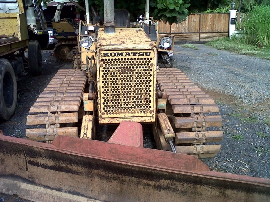 ขายแทรกเตอร์ D2รุ่น6 ใบมีด 6ทิศทาง สภาพพรอมใช้ ขายตามสภาพ ราคาต่อรองได้ ติดต่อได้ ที่คุณ อ๊อฟ พิจิตร 086-737-9991 ขายแทรกเตอร์ D2รุ่น6 ใบมีด 6ทิศทาง สภาพพรอมใช้ ขายตามสภาพ ราคาต่อรองได้ ติดต่อได้ ที่คุณ อ๊อฟ พิจิตร 086-737-9991