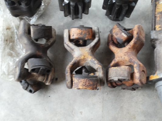 ขายอะไหร่แทรคเตอร์D20ราคาถูก ไดสตาต D20pยอยก็มี เฟืองฟีเนี่ยน ปั้มเลี้ยว และอื่นๆสอบถามได้ของสวยราคาถูก ขายอะไหร่แทรคเตอร์D20ราคาถูก ไดสตาต D20pยอยก็มี เฟืองฟีเนี่ยน ปั้มเลี้ยว และอื่นๆสอบถามได้ของสวยราคาถูก