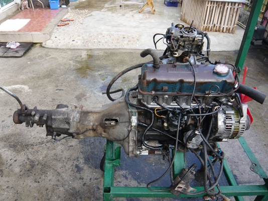 ขายเครื่องเบนซินขับหลังA15 5สปีด