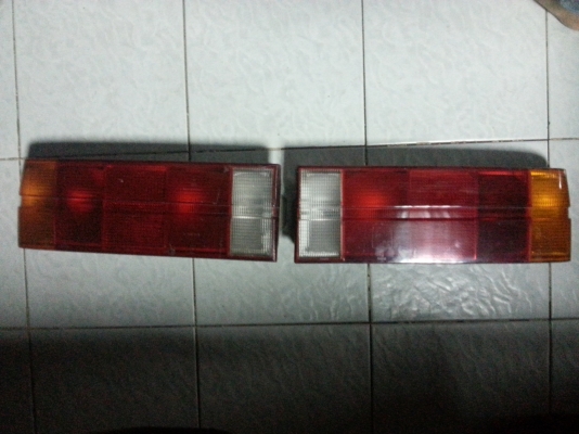 ขายไฟท้าย e30 2ชั้น