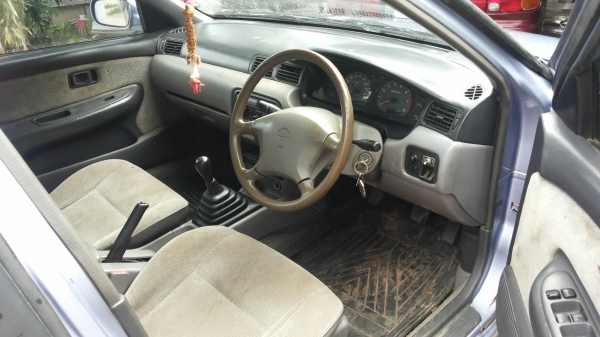 นิสสัน ซันนี่ ปี 38