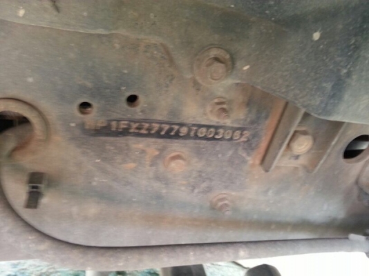 รถอีซูซุ 10 ล้อดั้ม 360 แรงม้า. ปี 54 ( ขายแม่ , ลูก ) สนใจติดต่อ 081 - 6079515 รถอีซูซุ 10 ล้อดั้ม 360 แรงม้า. ปี 54 ( ขายแม่ , ลูก ) สนใจติดต่อ 081 - 6079515