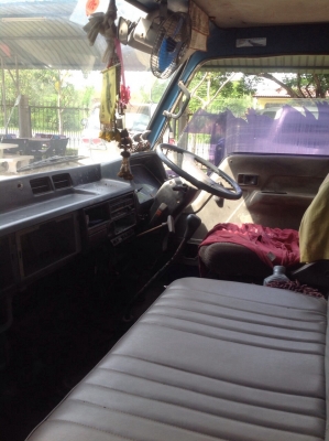 ขาย รถ6ล้อกลาง มิตซูบิชิ แคนเตอร์100แรงราคา270000 ขาย รถ6ล้อกลาง มิตซูบิชิ แคนเตอร์100แรงราคา270000