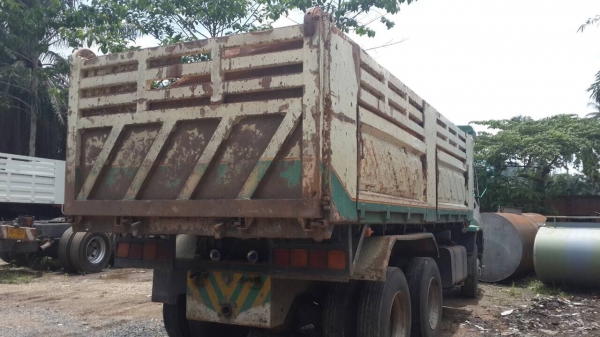 ขาย กะบะดั๊มราคา 130000 บาท ขาย กะบะดั๊มราคา 130000 บาท