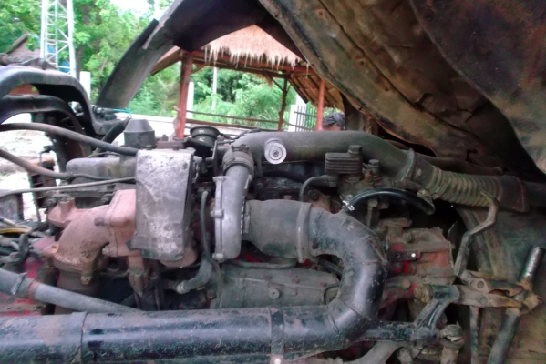 ขายด่วนรถสิบล้อดรั้มเกษตรแม๋ลูกเครือง260แรงม้าเทอโบอินเตอ