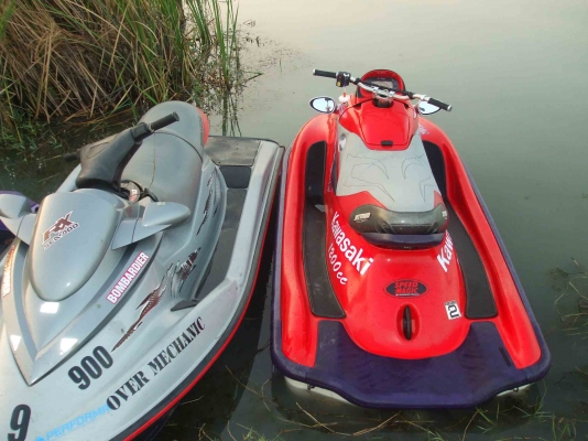 ขาย เทลเลอร์วางเรือเจ็ตสกี ราคา 12,000 บาท 555