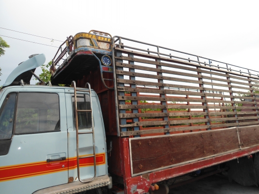 ขายกระบะ ไม้ปูพื้นเหล็ก