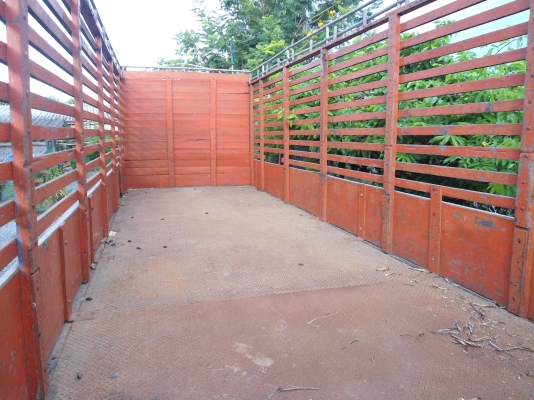 ขายกระบะ ไม้ปูพื้นเหล็ก