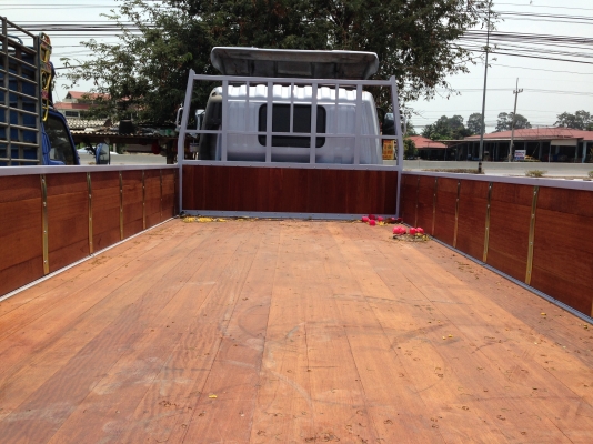 HINO  FC4J  สมอเงิน  ปี 2542  ยาว 5.50 เมตร เครื่อง 140 แรง  กะบะคาร์โก้ต่อใหม่ทั้งลูก