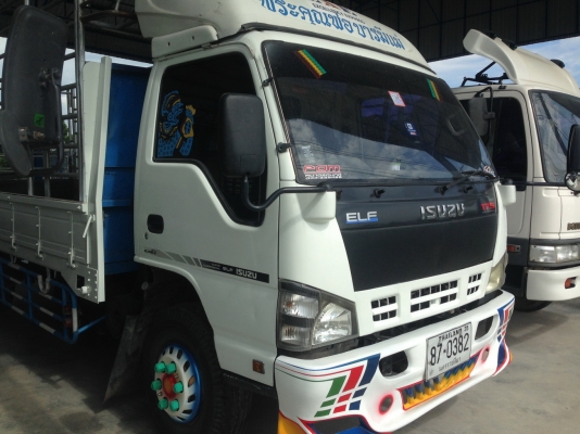 ISUZU  NQR EURO 2 คอมมอลเรล  เครื่อง 175 แรง 6 เกียร์  ปี  2549  ยาว 5.50 เมตร