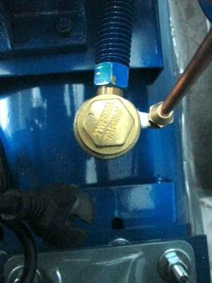 ขายปั้มลม PUMA ถัง 64 ลิตร มอเตอร์ 1/2 แรง ราคาลดสุดๆไปเลย 5999 บาท