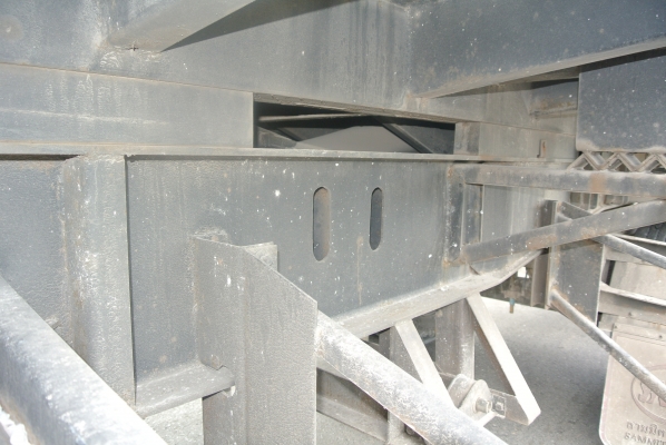 SMM สามเพลาดั้ม  ยางเพิ่งเปลี่ยนมาใหม่เป็นยางเรเดียล 6 เส้นค่ะ