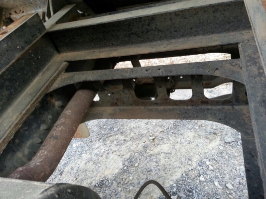 รถฮีโน่ 6 ล้อดั้ม FC9J 150 แรงม้า ปี 52  ( รถวิ่ง 9x,xxx กม. )  สนใจติดต่อ  081 - 6079515