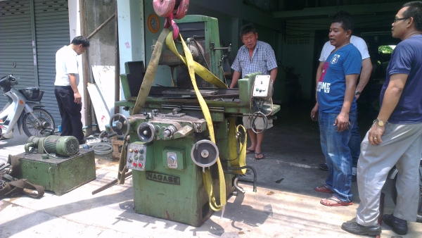 Sell> ขายเครื่องเจียรราบมือสอง NAGASE Japan เดินออโต้ด้วยระบบไฮดรอลิค พร้อมใช้งาน อุปกรณ์ครบ นครปฐมครับผม