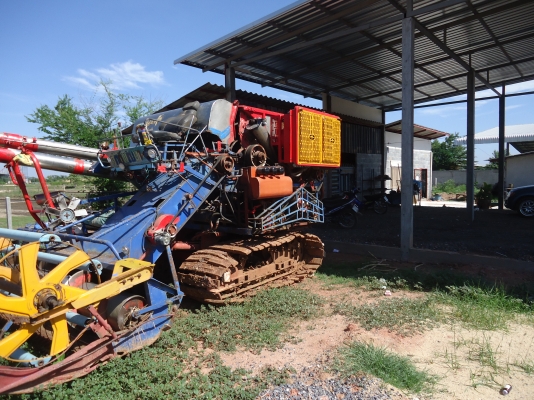 รถเกี่ยวข้าว