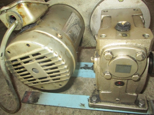 มอเตอร์เกียร์ทดรอบ 3 Phase induction motor