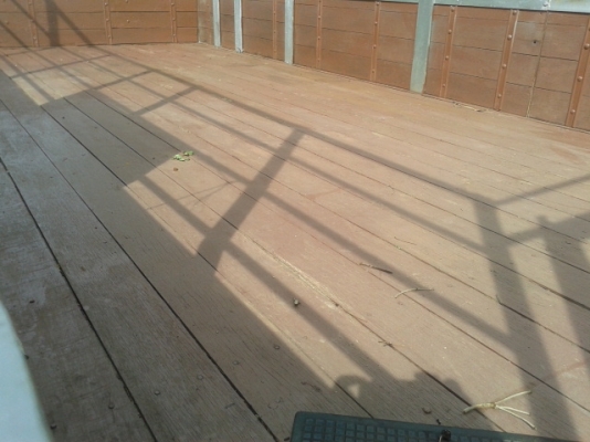 กระบะรั่วใหม่สวยพร้อมใช้งาน เจ้าของกำลังจะยกลงจากรถอีโน่ 500  ความยาว 5.6 ม