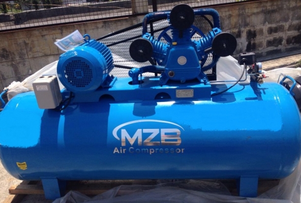 สินค้าใหม่แกะกล่อง*ขายถูกสุดๆ เครื่องปั๊มลม MZB ขนาด 500ลิตร ,10แรง ราคาเพียง 59,000 บาท สนใจติดต่อ 0819337688