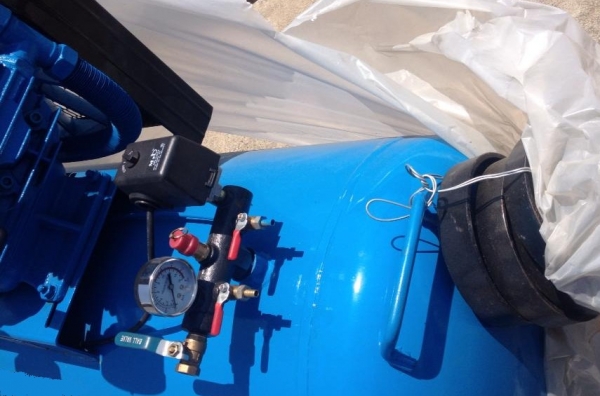 สินค้าใหม่แกะกล่อง*ขายถูกสุดๆ เครื่องปั๊มลม MZB ขนาด 500ลิตร ,10แรง ราคาเพียง 59,000 บาท สนใจติดต่อ 0819337688 สินค้าใหม่แกะกล่อง*ขายถูกสุดๆ เครื่องปั๊มลม MZB ขนาด 500ลิตร ,10แรง ราคาเพียง 59,000 บาท สนใจติดต่อ 0819337688